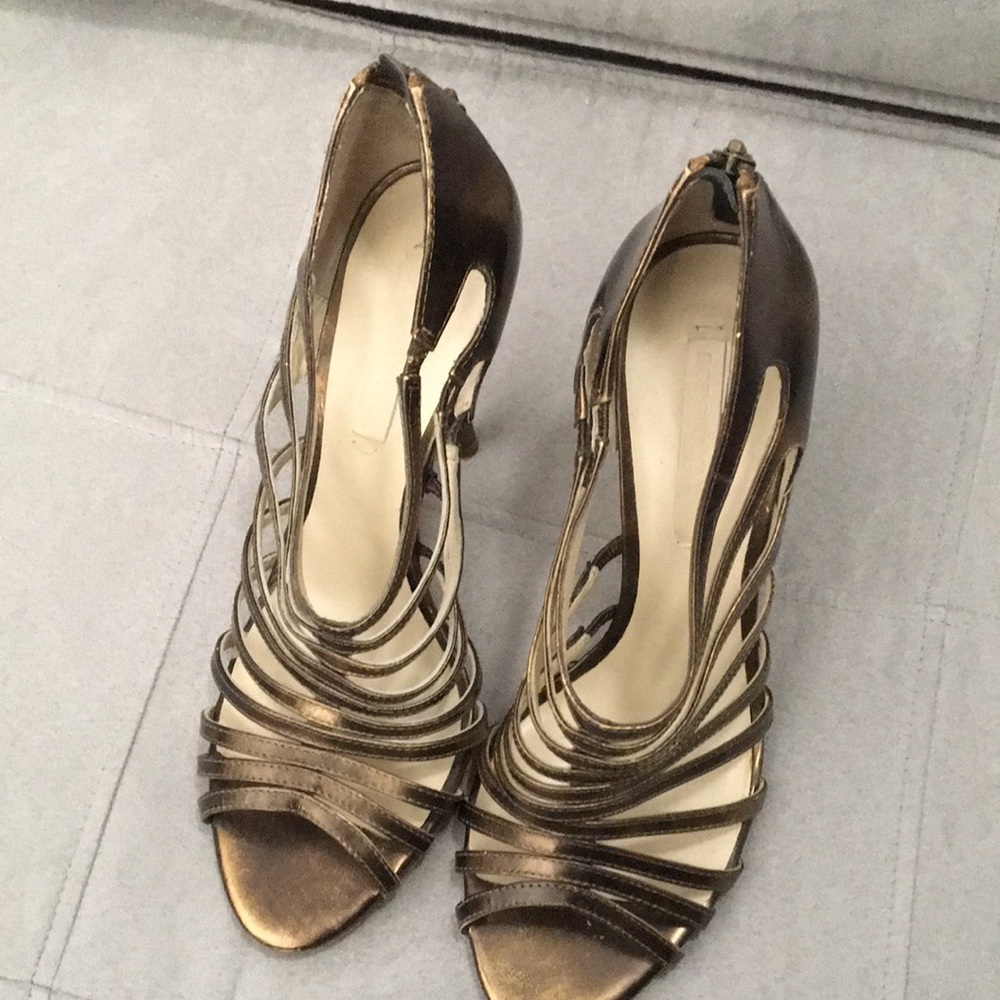 BCBG heels